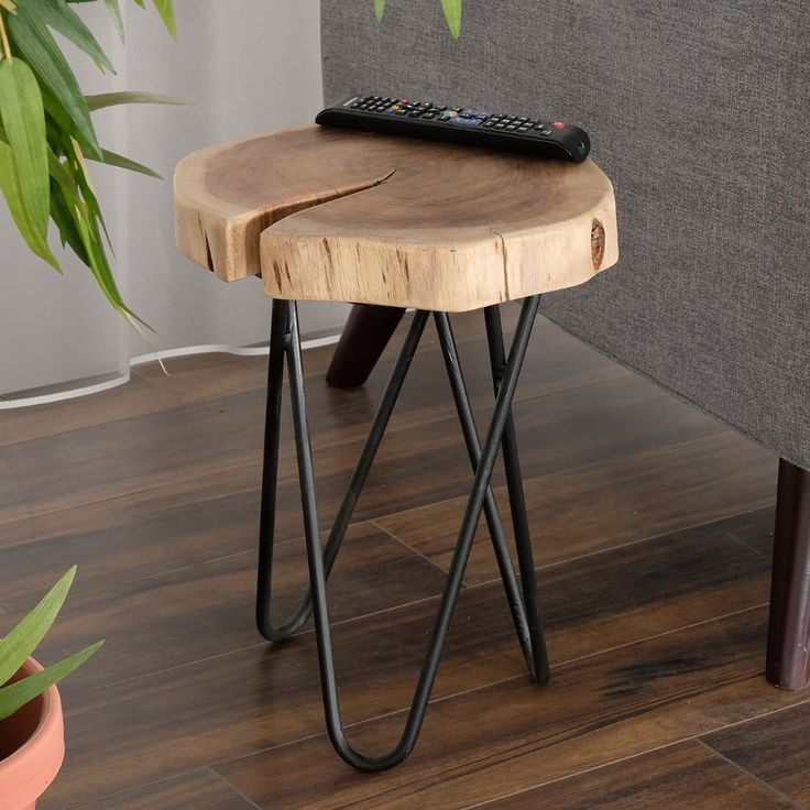 Rhinoland Live Edge Side Tables